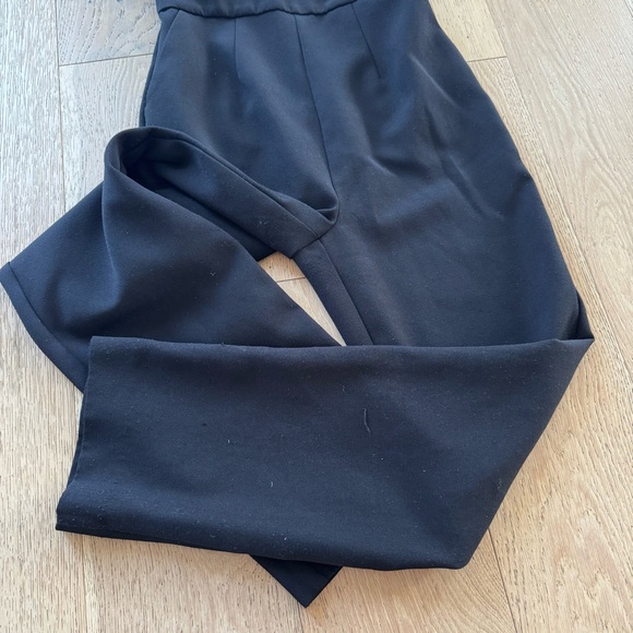 $5/$25 Keepsake The Label One Shoulder Twist Black Jumpsuit Size 6 Medium - Picture 10 of 15